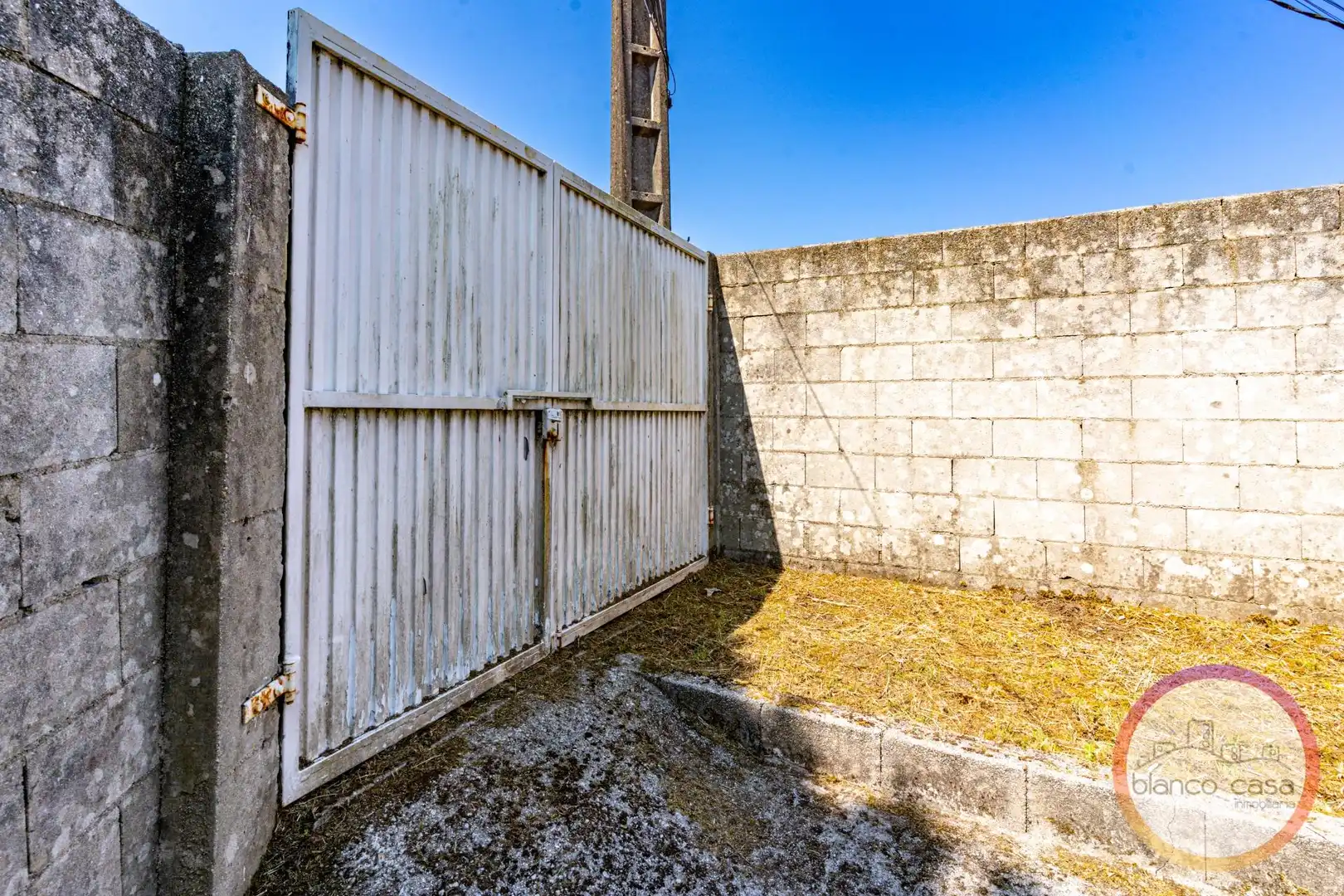 Vista exterior de Casa o chalet en venta en Santa Comba con Trastero