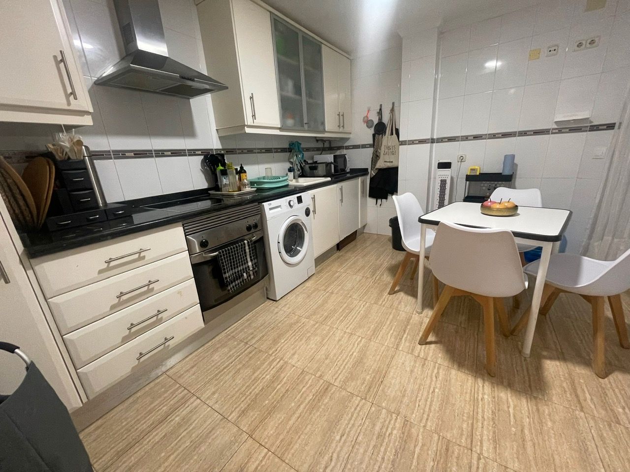 Kitchen of Apartment to rent in Gandia  with Air Conditioner, Furnished and Community pool