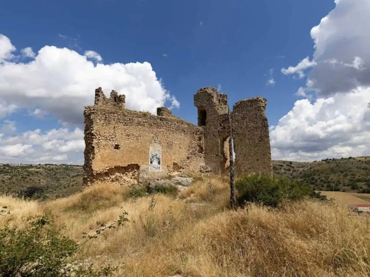Außenansicht von Gebäude zum Verkauf in Sigüenza