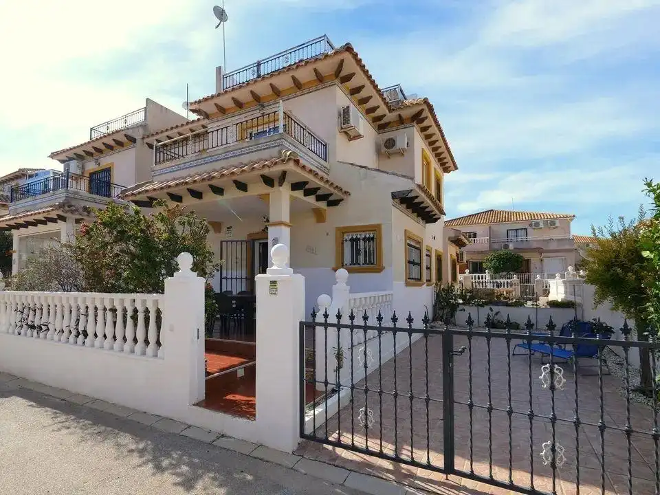 Casa en venda a Orihuela Costa