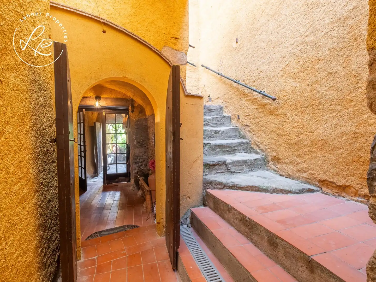 Finca rústica en venda en Garriguella amb Calefacció i Terrassa