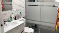 Bathroom of Flat for sale in  Jaén Capital  with Air Conditioner and Heating