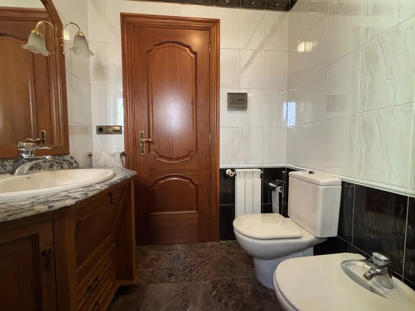Bathroom of Houses for sale in Castellón de la Plana / Castelló de la Plana  with Heating, Terrace and Storage room