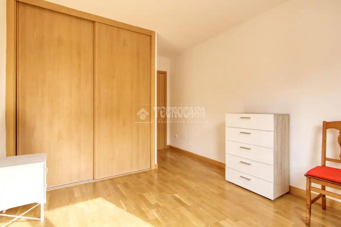 Habitación de Piso en venta en Valladolid con Calefacción y Trastero