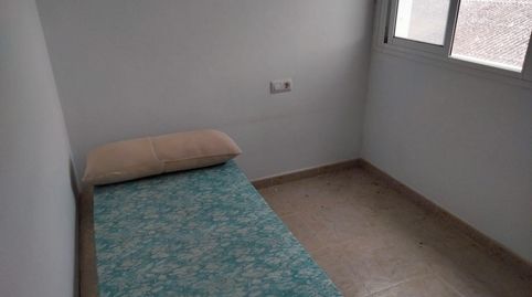 Foto 4 de Piso en venta en Villamartín, Cádiz