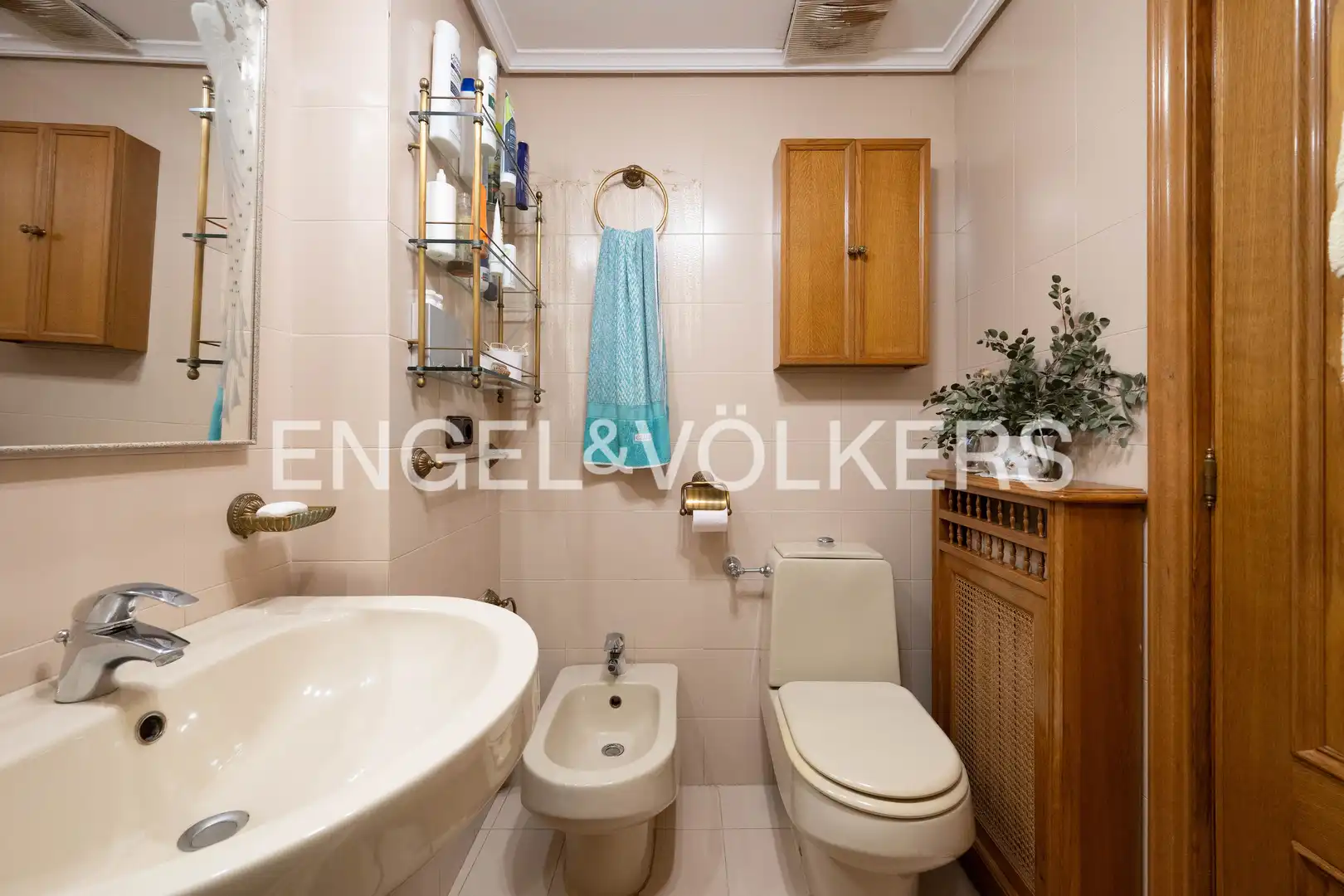 Baño de Piso en venta en Zarautz con Calefacción, Parquet y Terraza