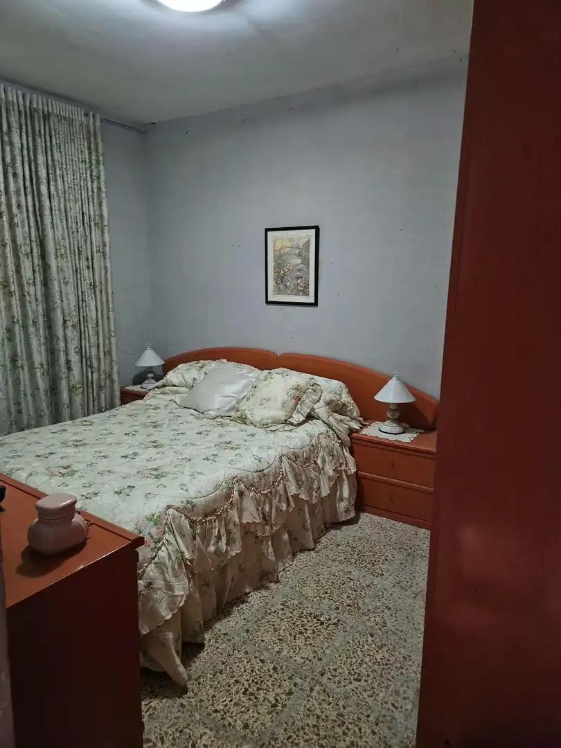 Dormitori de Casa o xalet en venda en Ponent