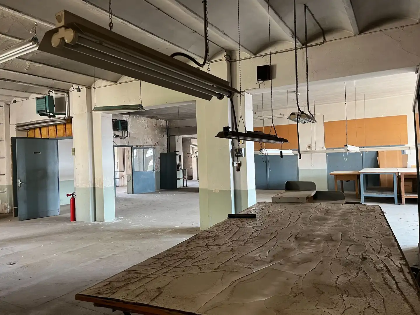 Buildings for sale in Sant Joan Baptista, 5, El Poble Sec