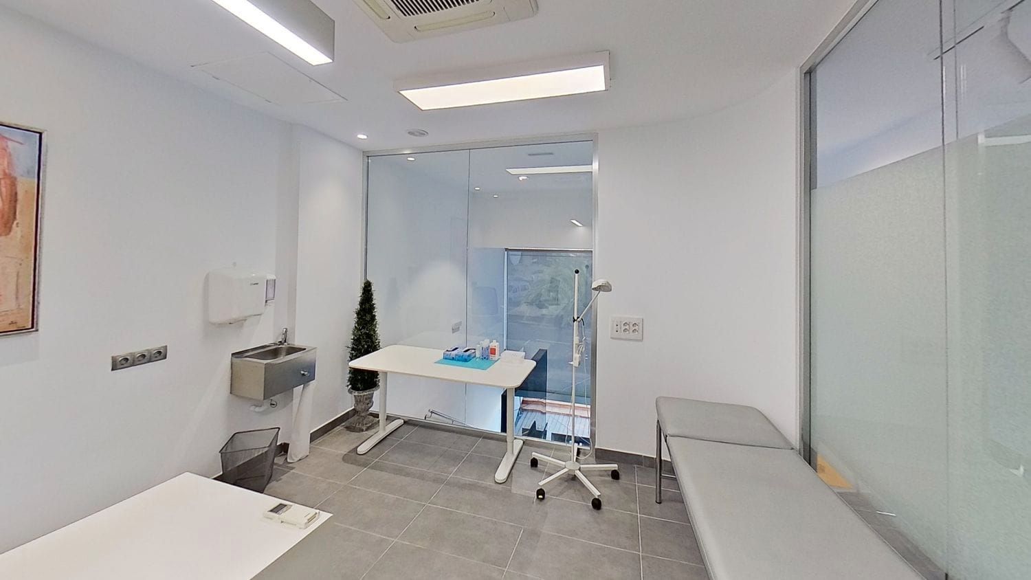 Premises to rent in Arona  with Air Conditioner, Furnished and Alarm