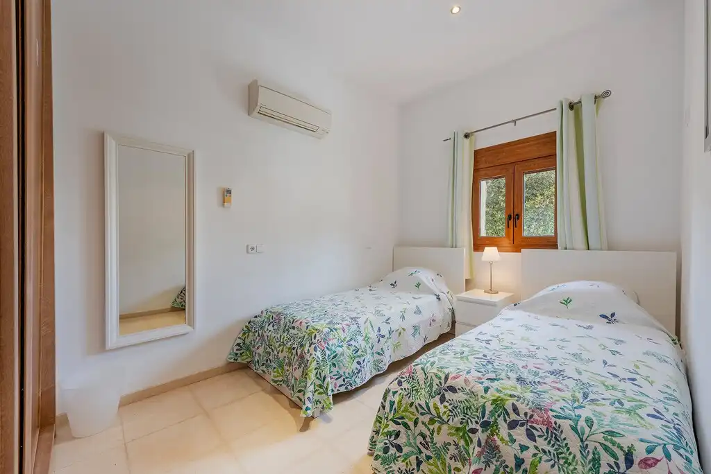 Habitación de Casa o chalet en venta en Palafolls con Aire acondicionado, Terraza y Piscina