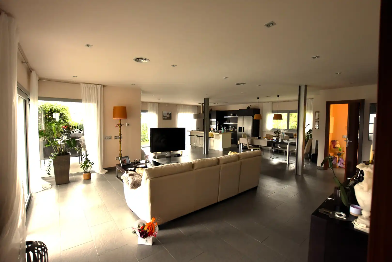 Sala de estar de Casa o chalet en venta en Vidreres con Aire acondicionado, Calefacción y Jardín privado