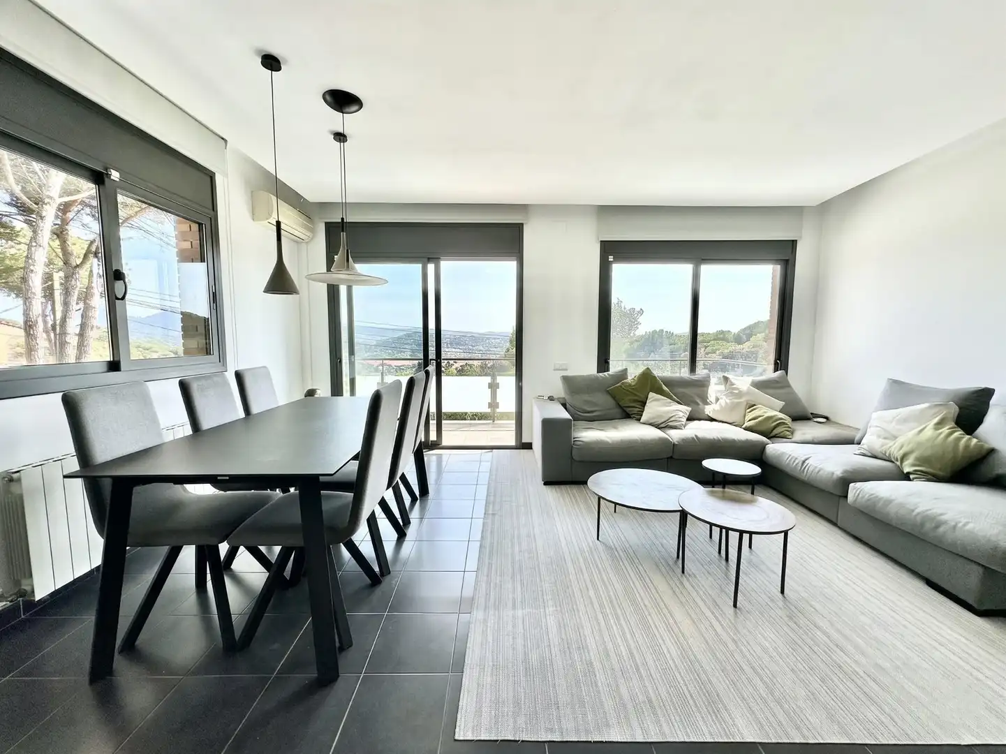Sala de estar de Casa o chalet en venta en Santa Maria de Palautordera con Aire acondicionado, Calefacción y Terraza