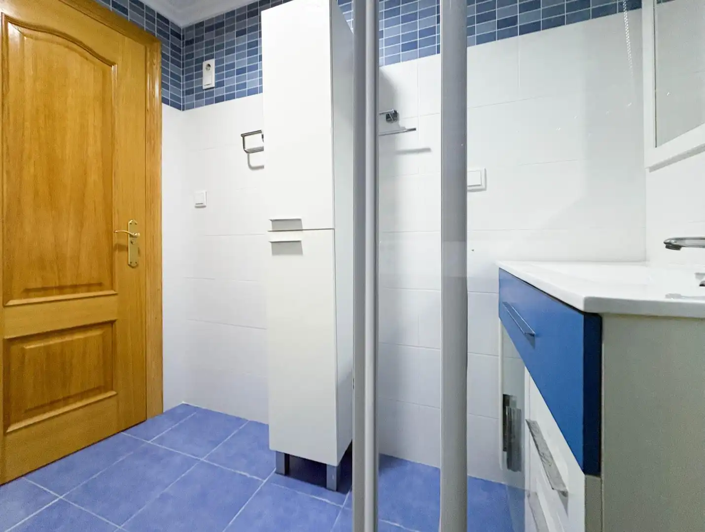 Baño de Piso en venta en Valencia con Aire acondicionado, Calefacción y Trastero
