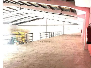 Nave industrial in vendita a Santa María del Águila