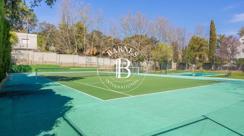 Foto 5 de Piso en venta en Fuentelarreina, Madrid Capital