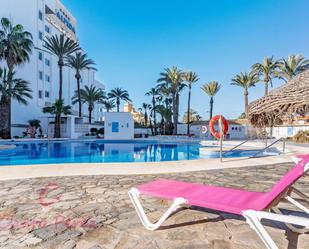 Piscina de Planta baixa en venda en Roquetas de Mar amb Aire condicionat, Calefacció i Jardí privat