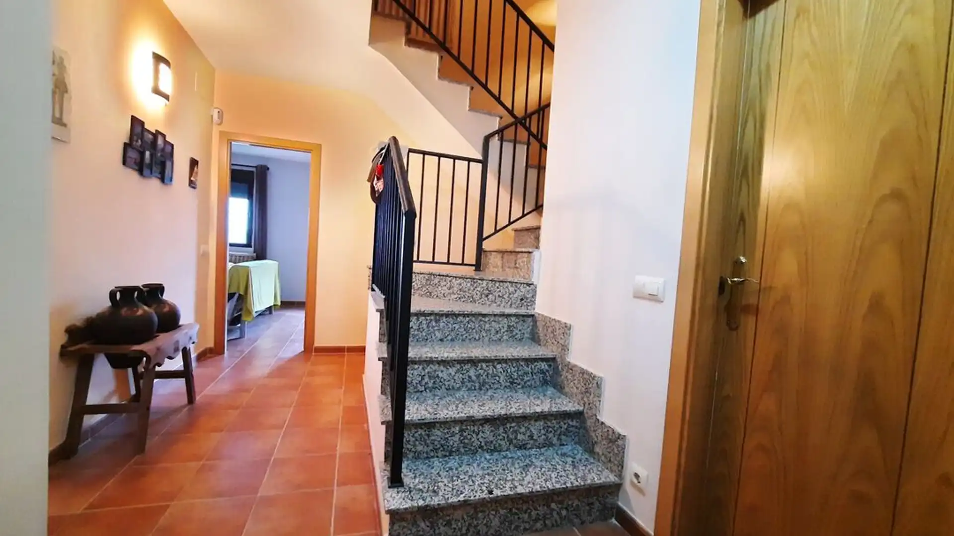 Casa adosada en venda en Escalona amb Aire condicionat, Calefacció i Traster