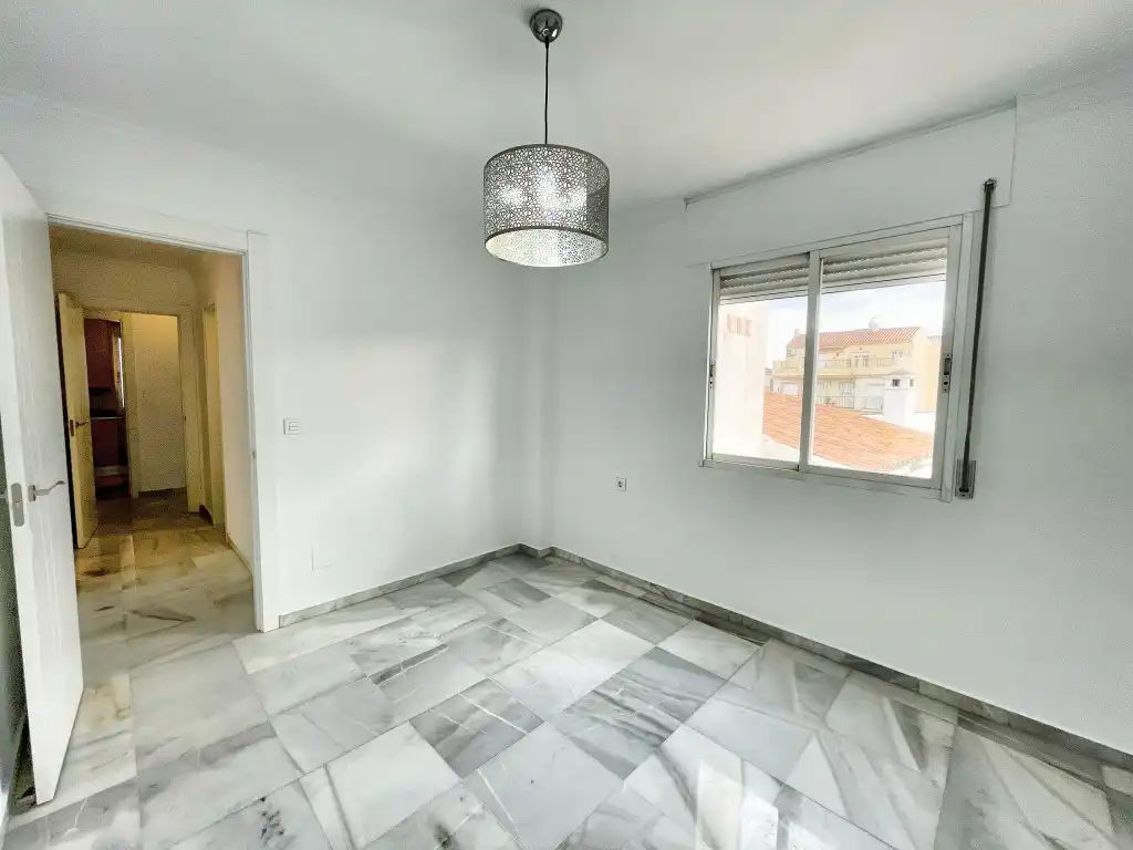 Habitación de Piso en venta en Vélez-Málaga con Aire acondicionado y Terraza