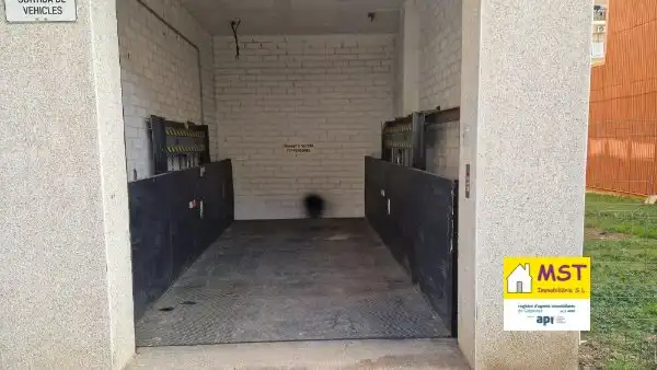 Parkplatz mit Aufzug zum Verkauf in Passeig Ramon Vall, imagen 5
