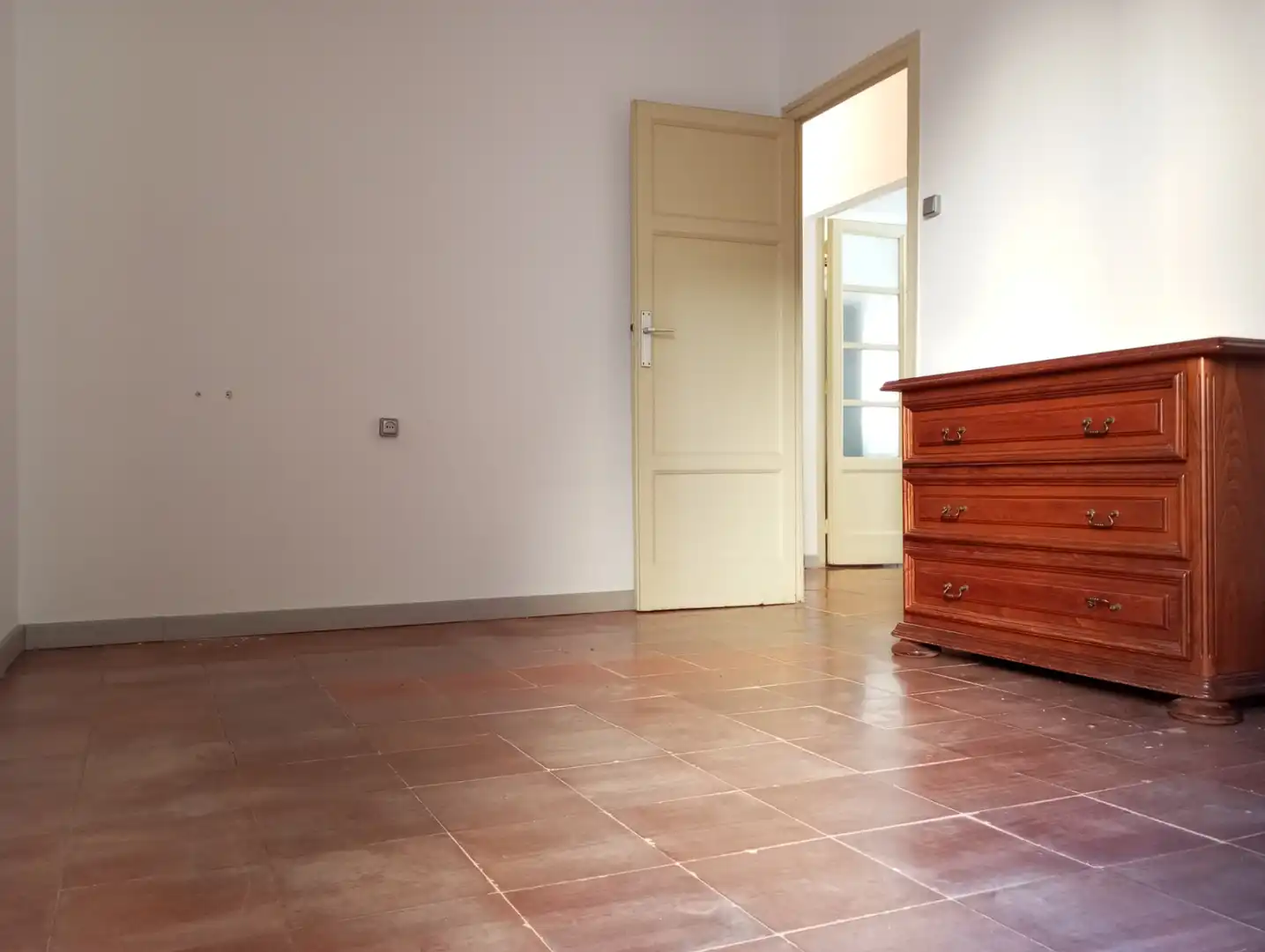 Piso en venta en Figueres con Calefacción, Trastero y Horno