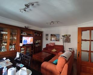 Living room of Single-family semi-detached for sale in Cáceres Capital  with Air Conditioner and Heating