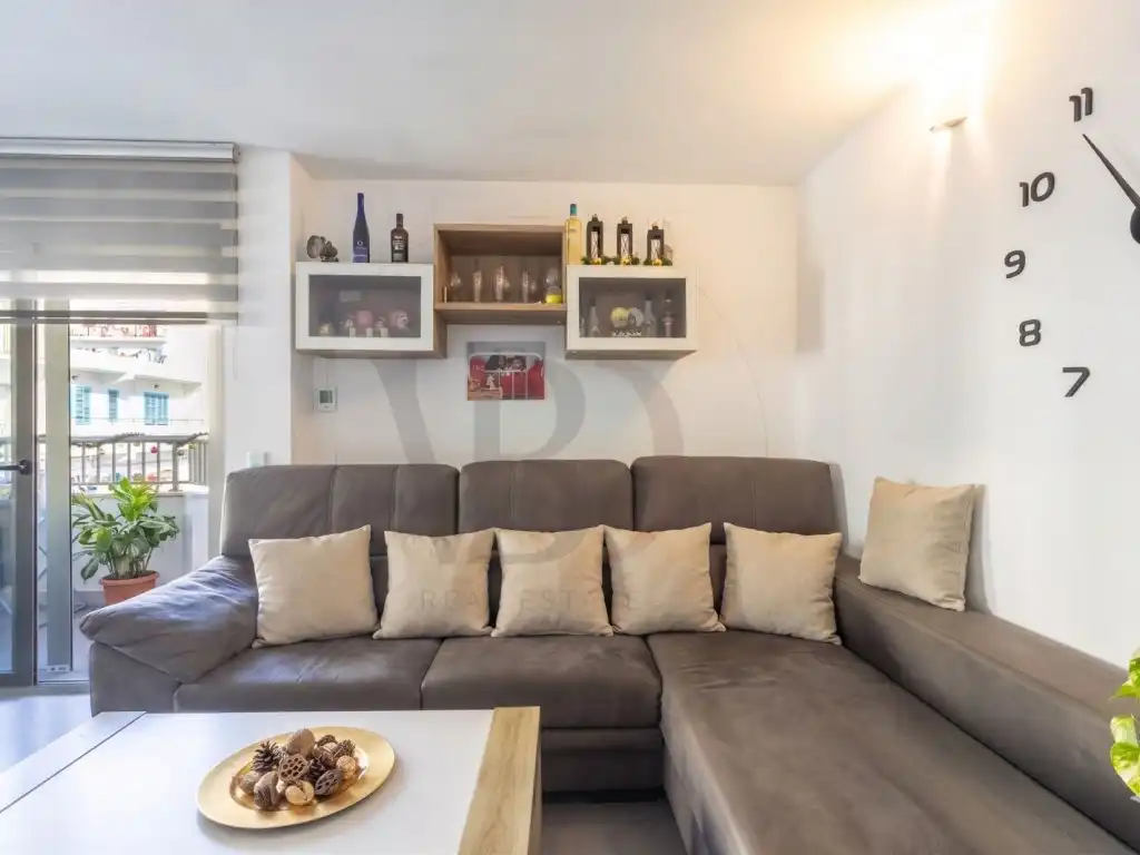 Sala de estar de Apartamento en venta en Sant Antoni de Portmany con Aire acondicionado, Amueblado y Horno