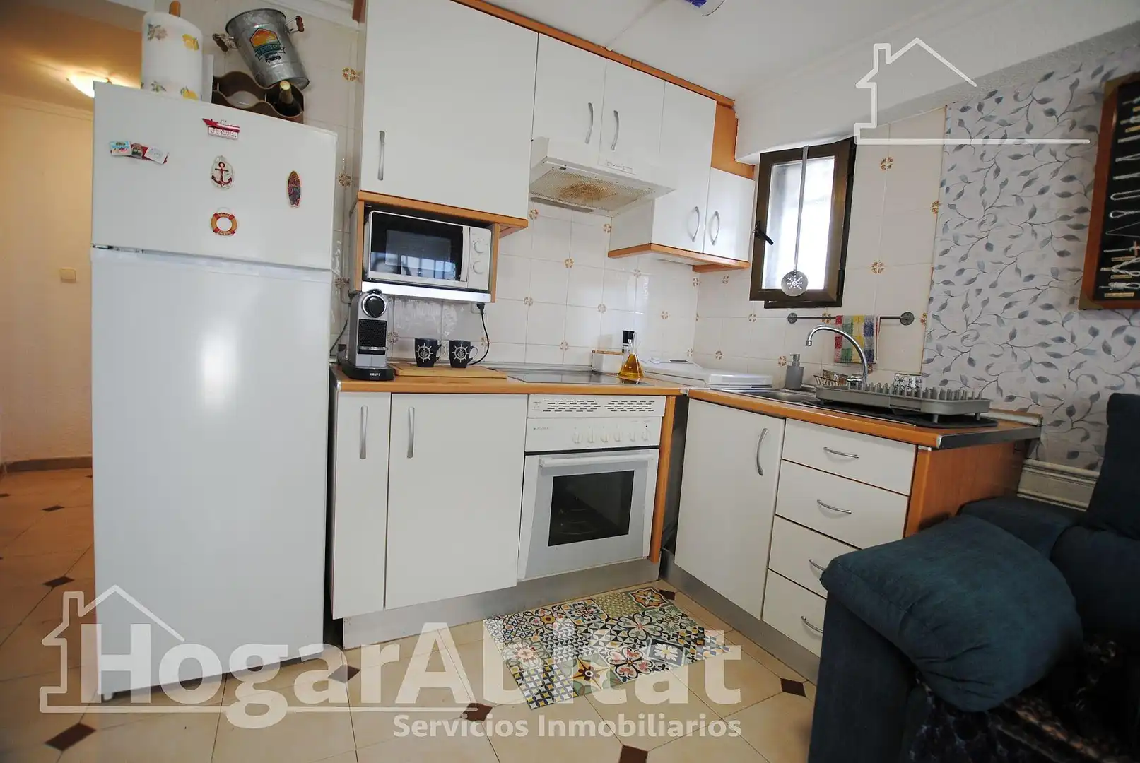 Küche von Wohnung zum Verkauf in Oliva mit Klimaanlage, Heizung und Terrasse