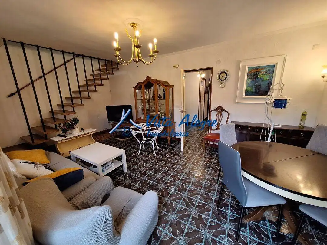 Sala de estar de Casa adosada en venta en Labastida / Bastida con Jardín privado, Terraza y Trastero