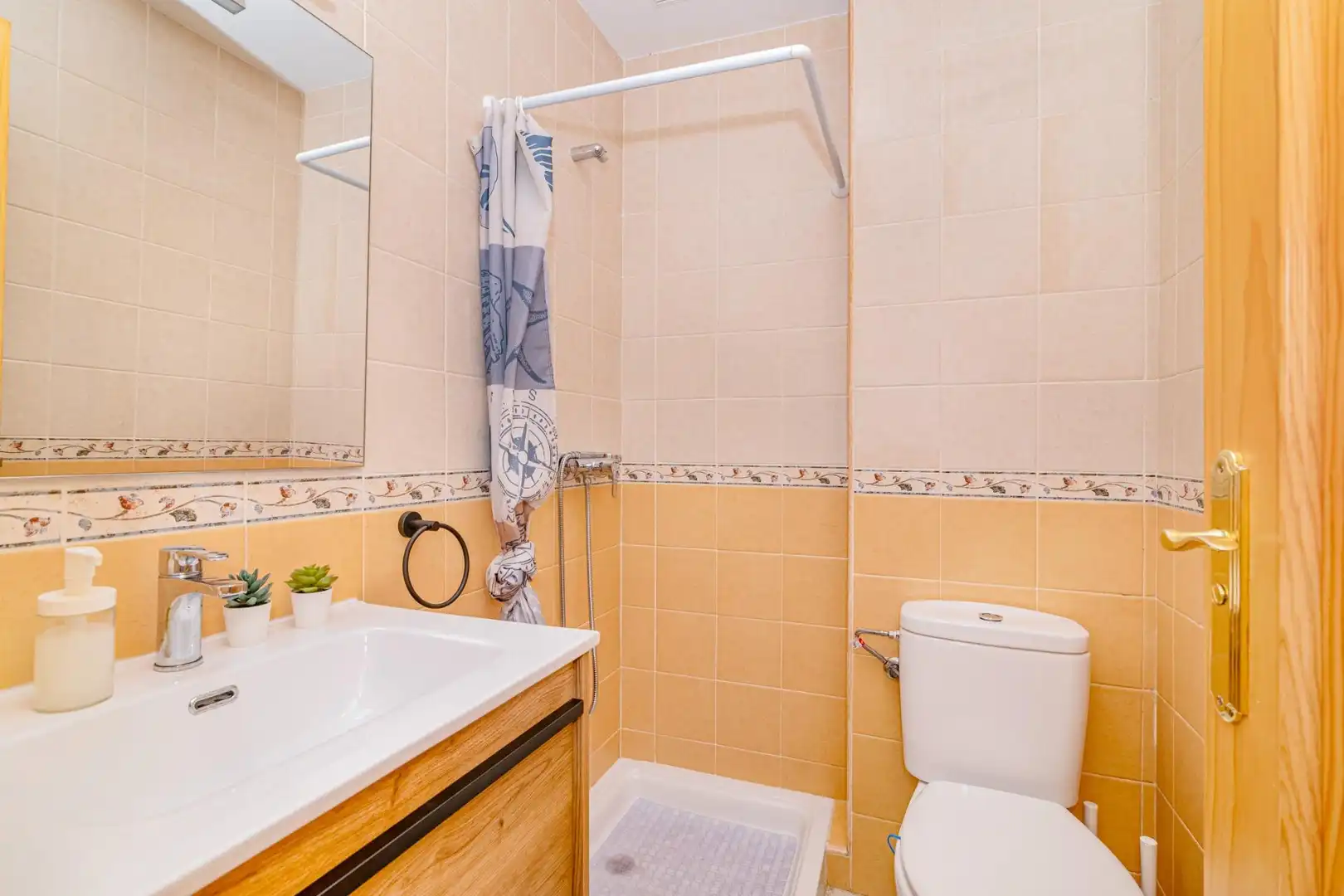 Badezimmer von Wohnung zum Verkauf in Gualchos mit Terrasse