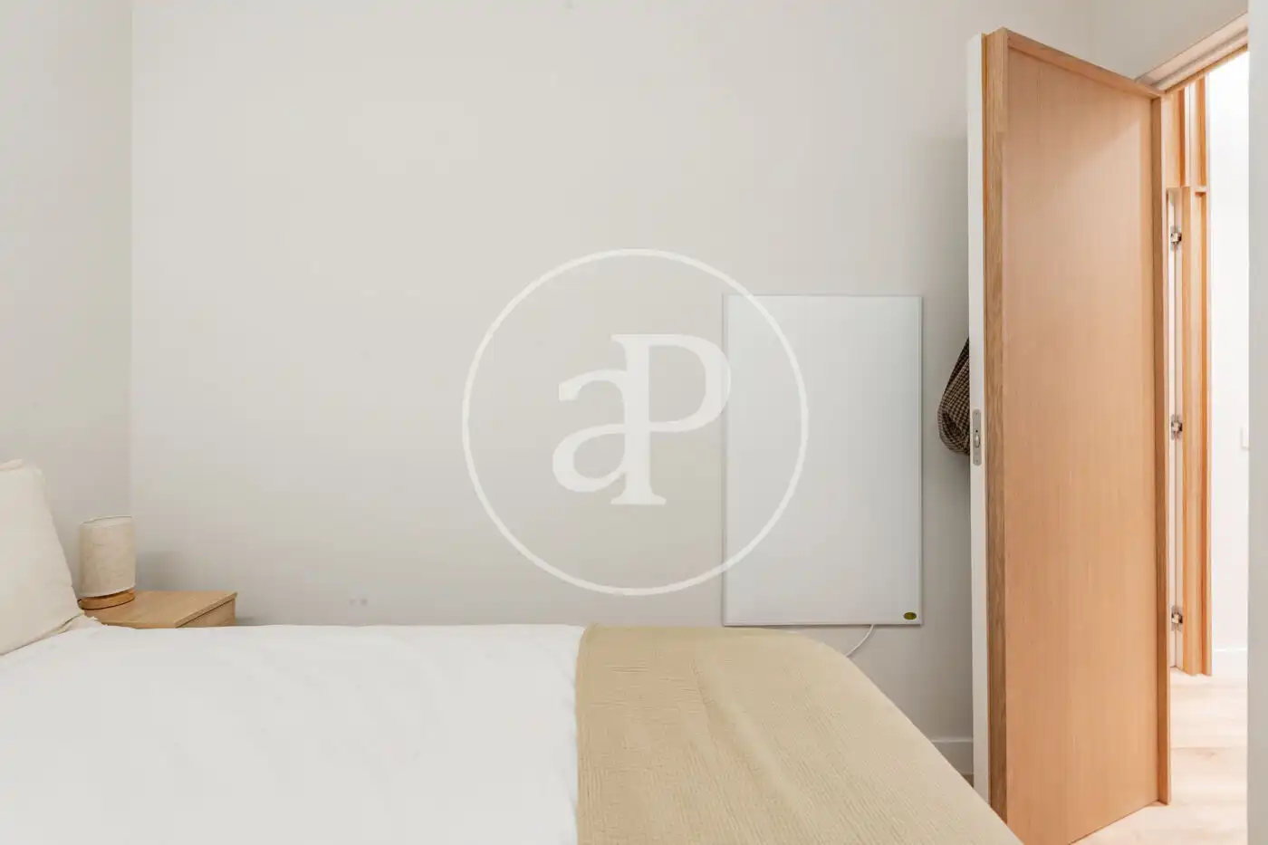 Bedroom of Flat for sale in Madrid  with Air Conditioner and Heating