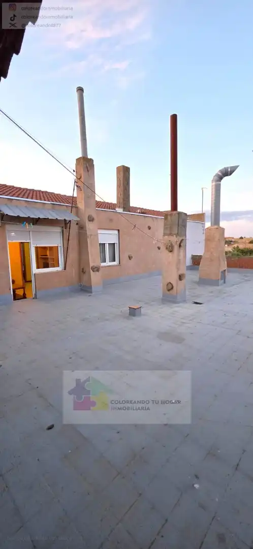 Terrassa de Pis de lloguer en Villadangos del Páramo amb Calefacció, Parquet i Moblat