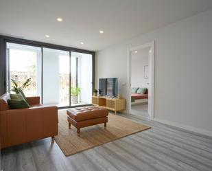 Sala d'estar de Apartament de lloguer en Montgat amb Aire condicionat