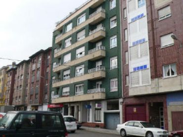 Locale commerciale in vendita a C/ Hermanos Granda