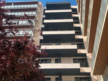 Exterior view of Flat for sale in Palencia Capital  with Terrace and Storage room