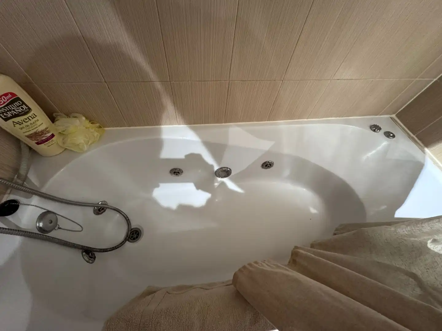 Bany de Pis en venda en Jaén amb Aire condicionat, Calefacció i Traster