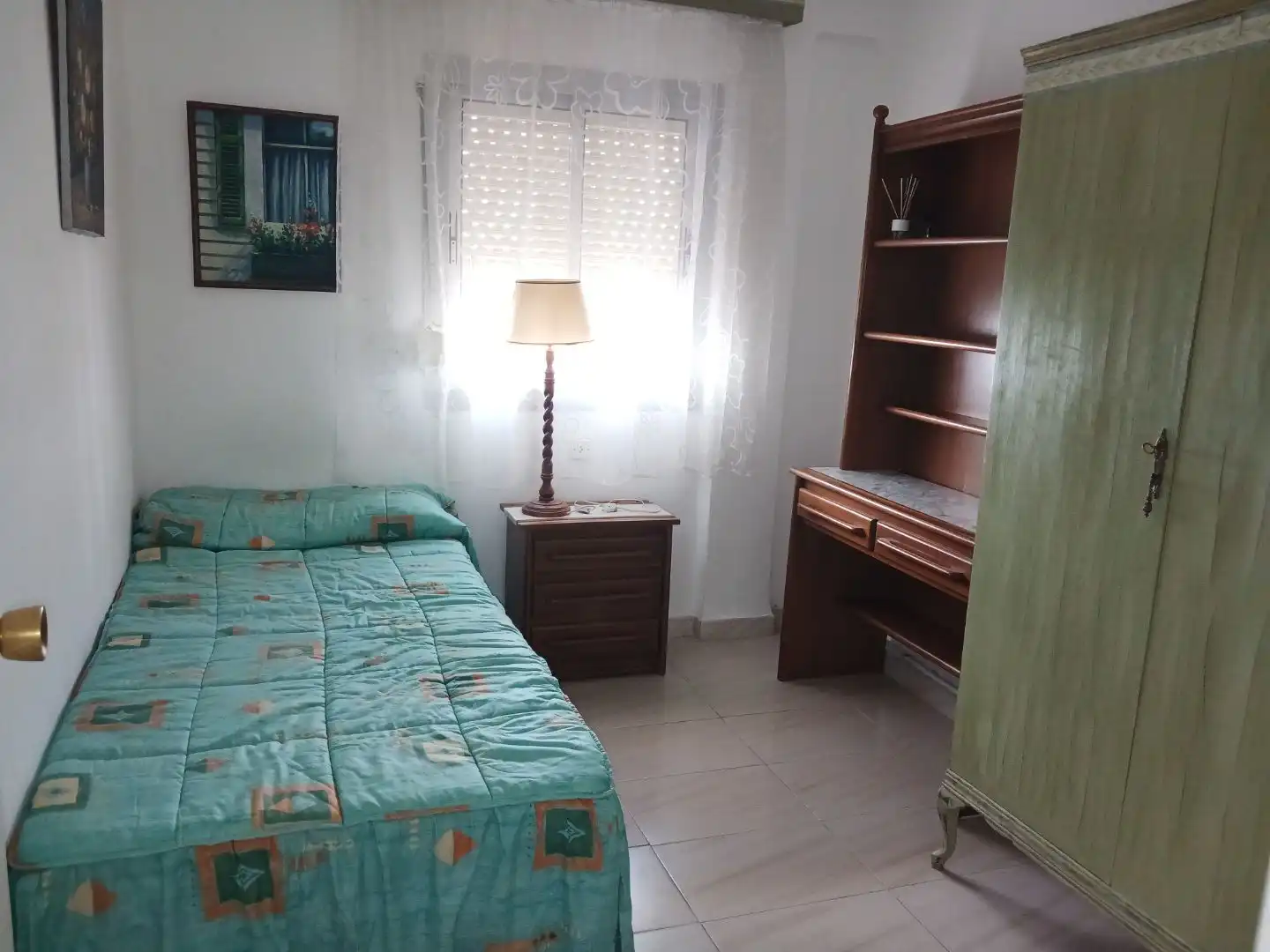 Bedroom of Flat for rent in Ronda  with Air Conditioner and Balcony