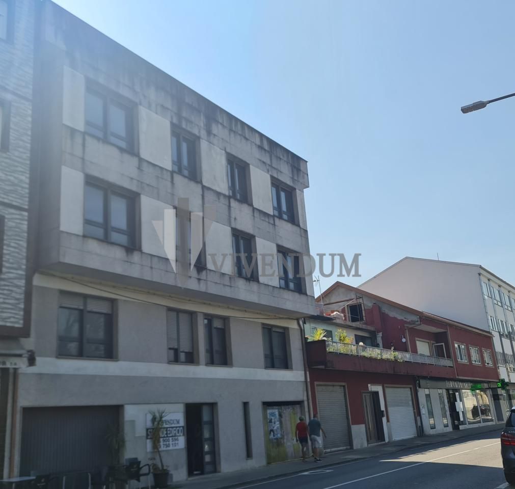 Exterior view of Building for sale in Outes