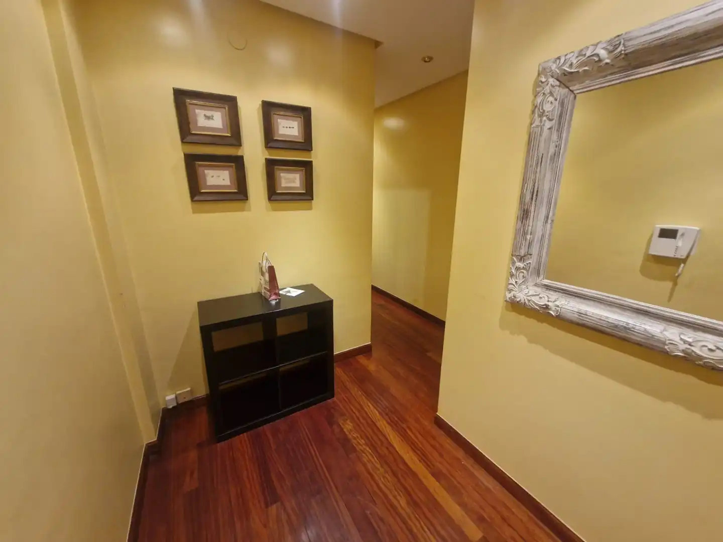 Apartament de lloguer en Ourense Capital  amb Calefacció, Parquet i Moblat