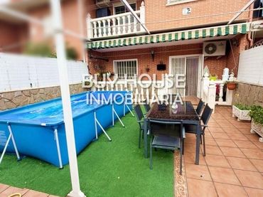 Terraced house with garden for sale in Numancia de la Sagra