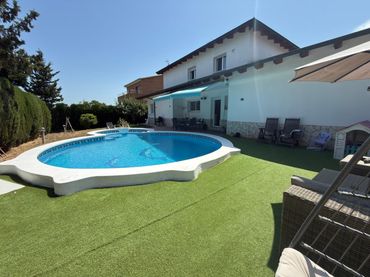 Villa mit Pool zum Verkauf in Els Canons - Les Orioles - Can Paulet