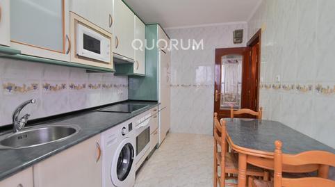 Photo 3 of Flat for sale in Calle Médico Antonio Eguiluz, Santutxu - Basarrate, Bilbao