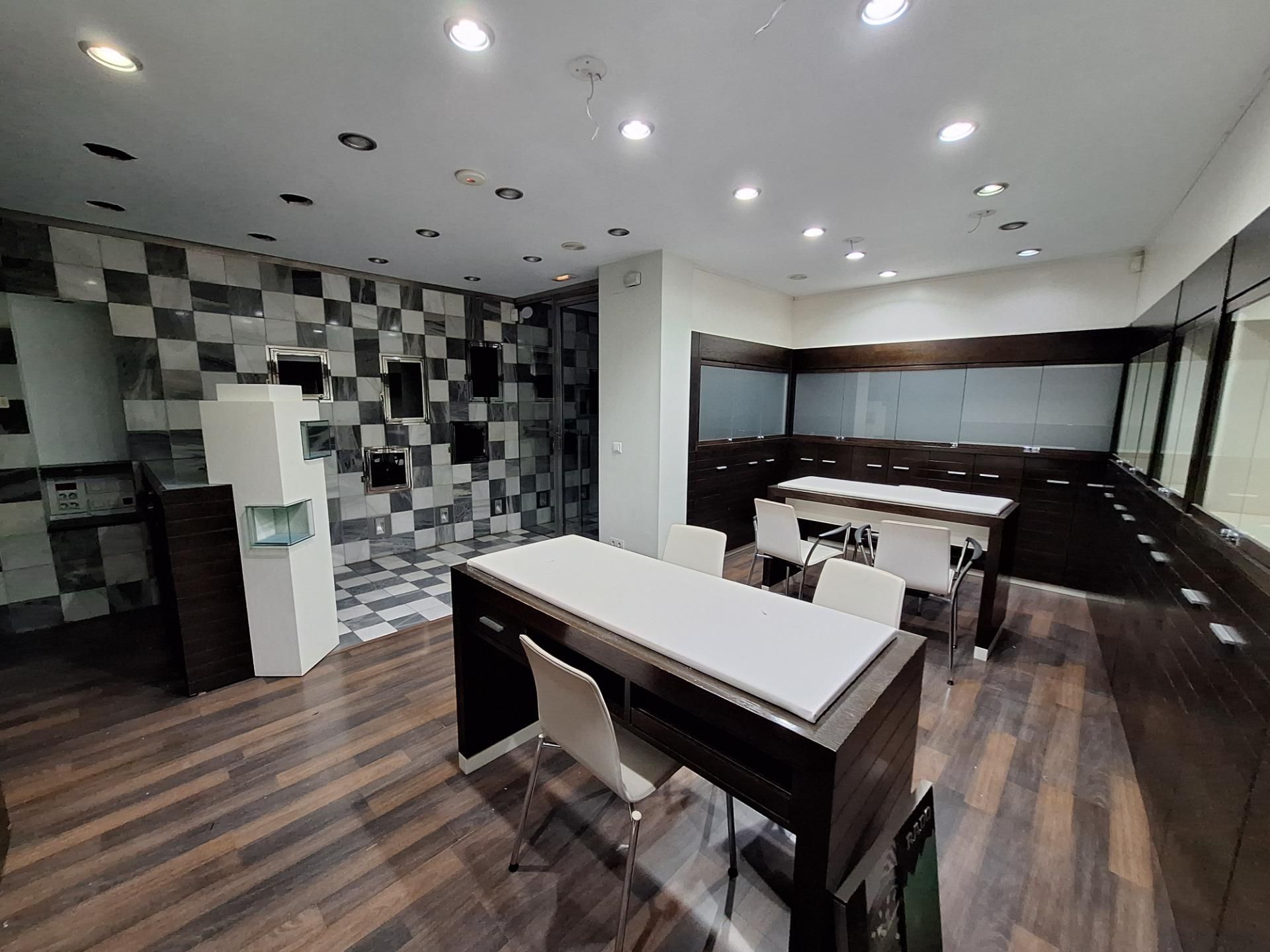 Local de alquiler en Centro, Elche ciudad