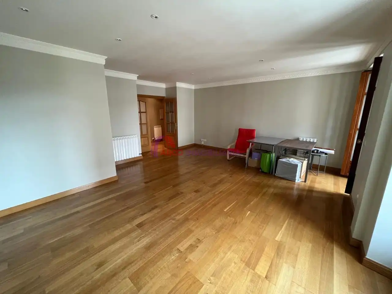 Living room of Flat for sale in Casco Antiguo