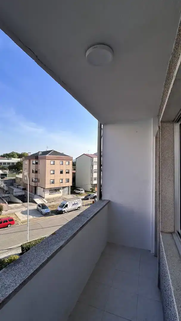 Terrasse von Wohnung zur Miete in Pontevedra Capital  mit Balkon