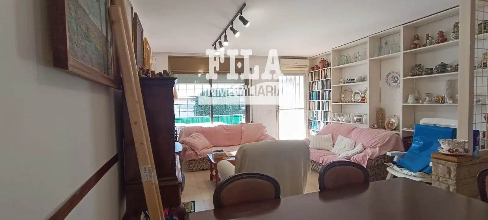 Casa adosada en venta en Sant Salvador