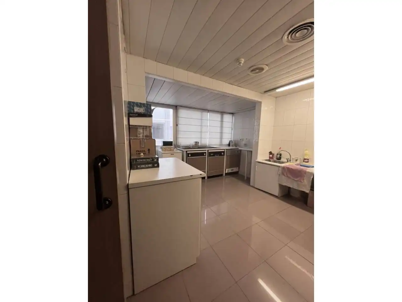 Küche von Wohnung zum Verkauf in Alicante / Alacant mit Klimaanlage, Heizung und Alarm