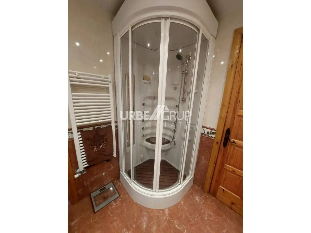 Baño de Casa o chalet en venta en Olesa de Montserrat con Aire acondicionado, Calefacción y Jardín privado