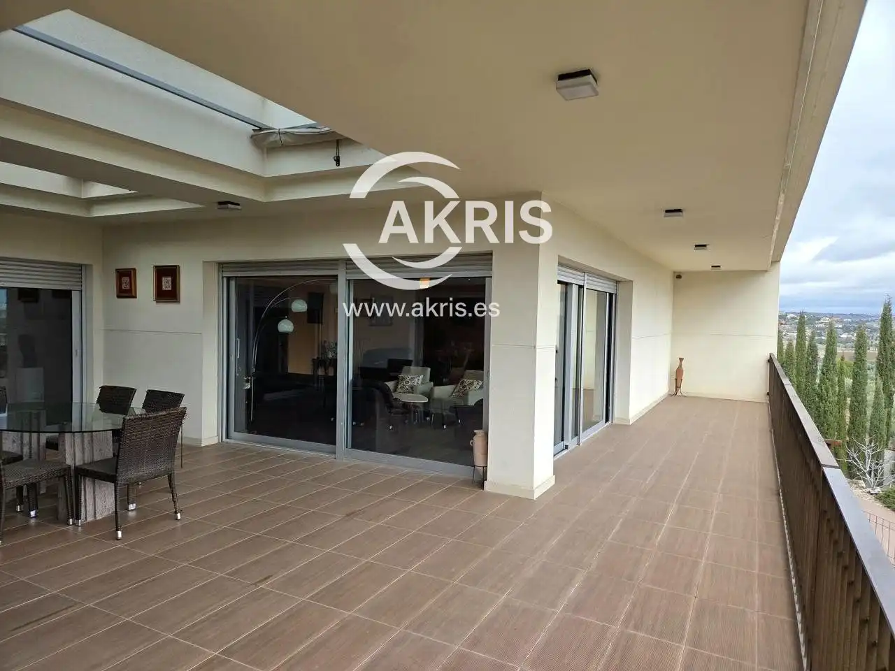 Houses for sale in Calle Monasterio Santa María la Real, Los Cigarrales-La Bastida