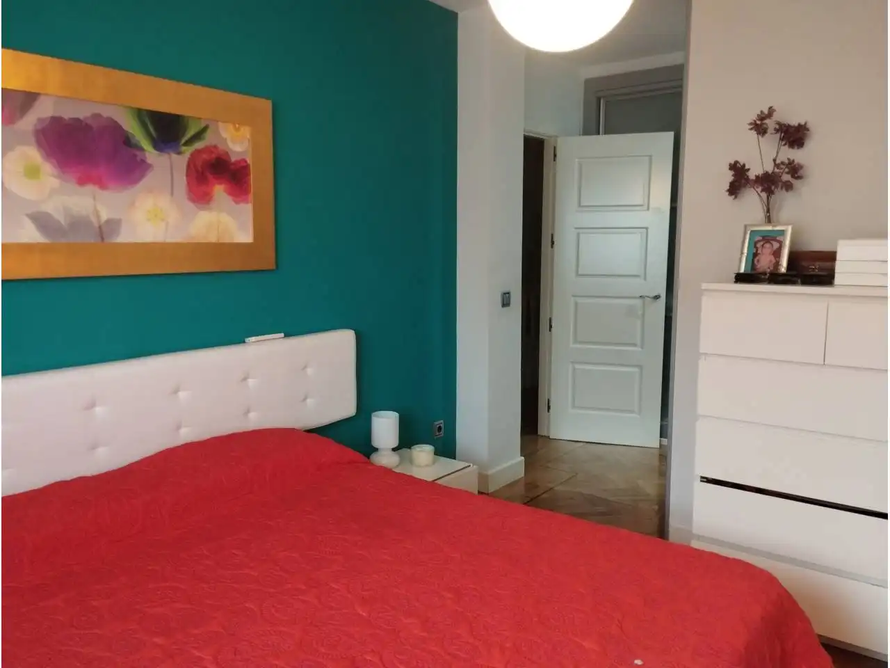 Habitación de Casa adosada en venta en Ciudad Real con Aire acondicionado, Calefacción y Jardín privado