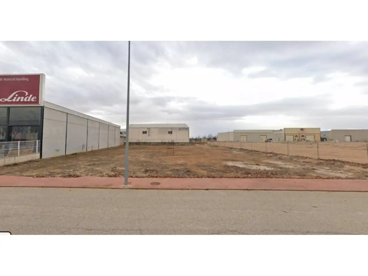 Terreny residencial en venda a La Gineta